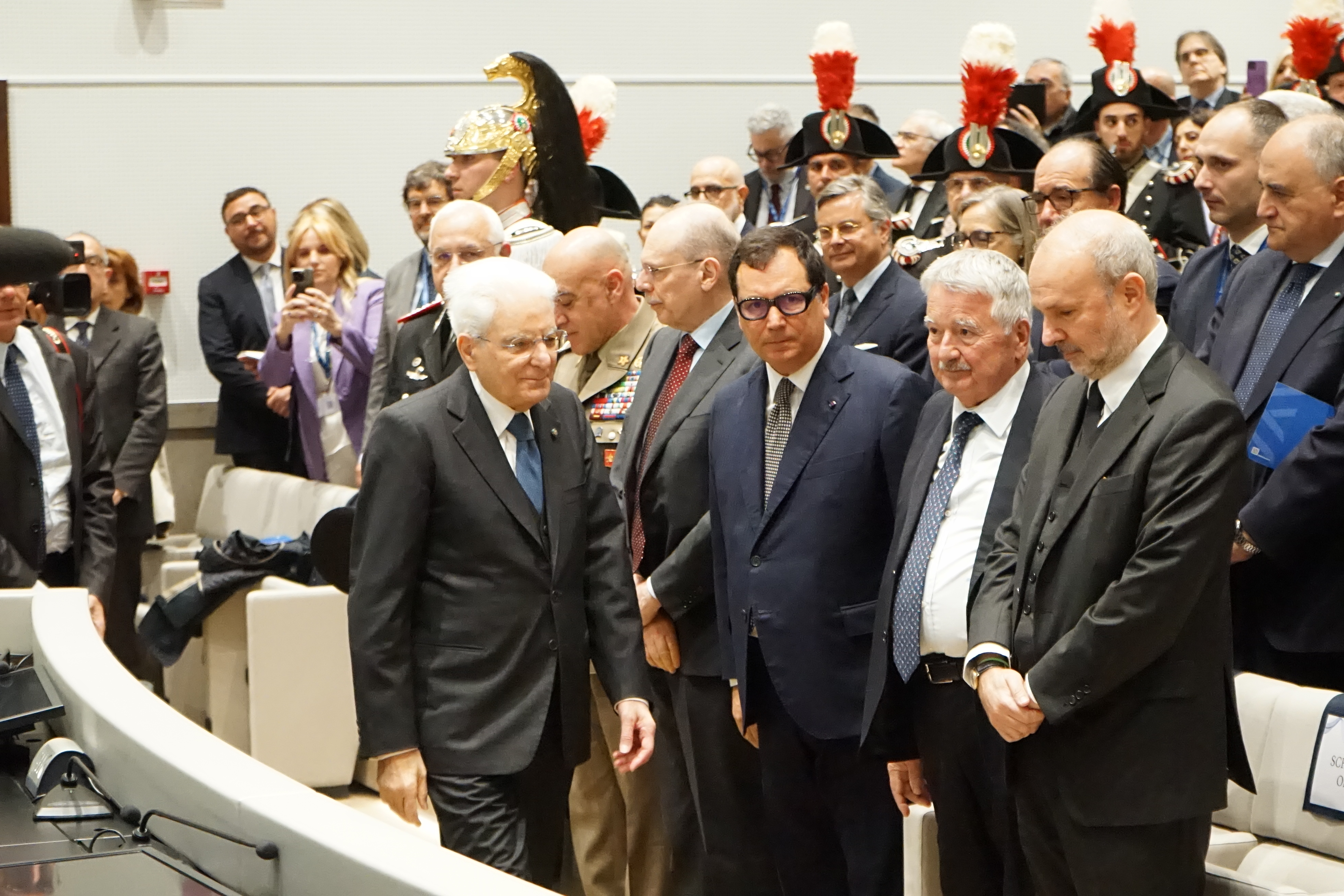 L’ingresso in aula Pocchiari del presidente Mattarella